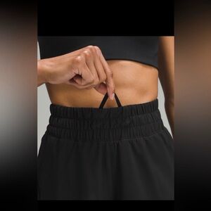 Lululemon Athletica HR Track That 4” shorts